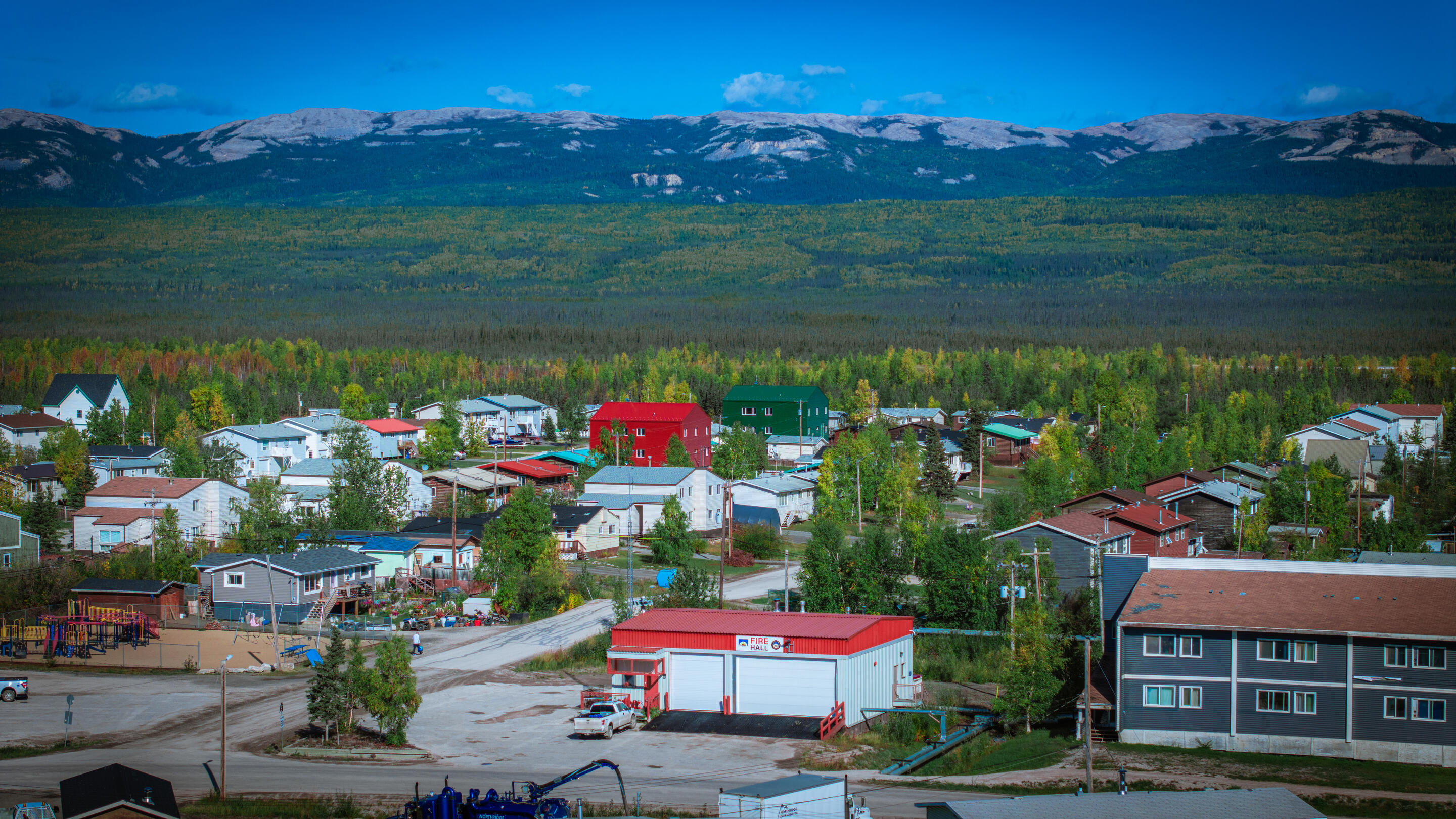 Fuel and electrical power supply in Norman Wells