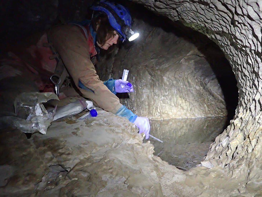 Employee discovers deepest Canadian cave
